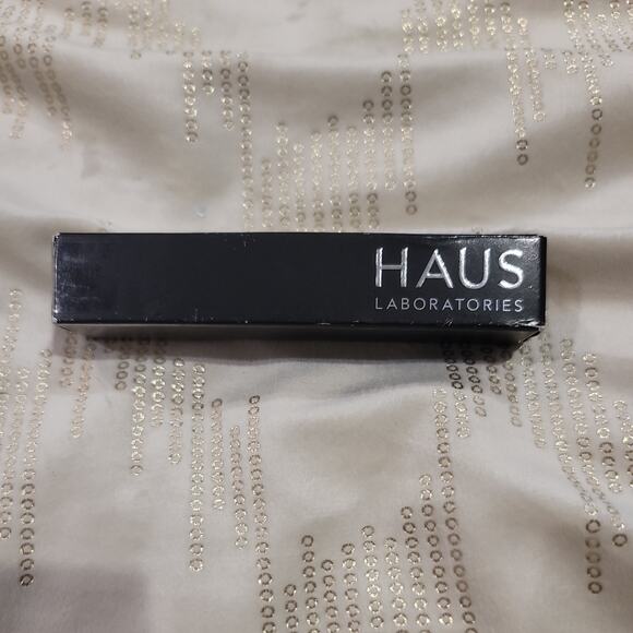 Haus Labs by Lady Gaga Glam Attack Eye Liquid Shimmer Powder-Crystal Remedy - Picture 5 of 7